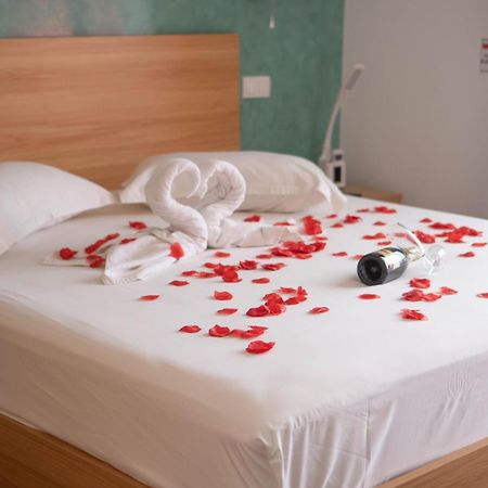 Blue Marlin Hotel Mindelo Dış mekan fotoğraf