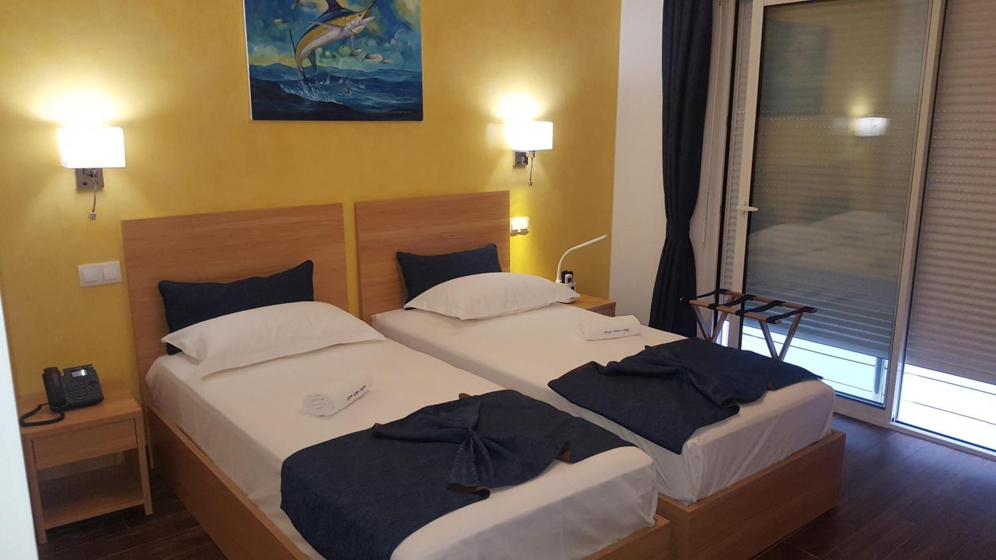 Blue Marlin Hotel Mindelo Dış mekan fotoğraf