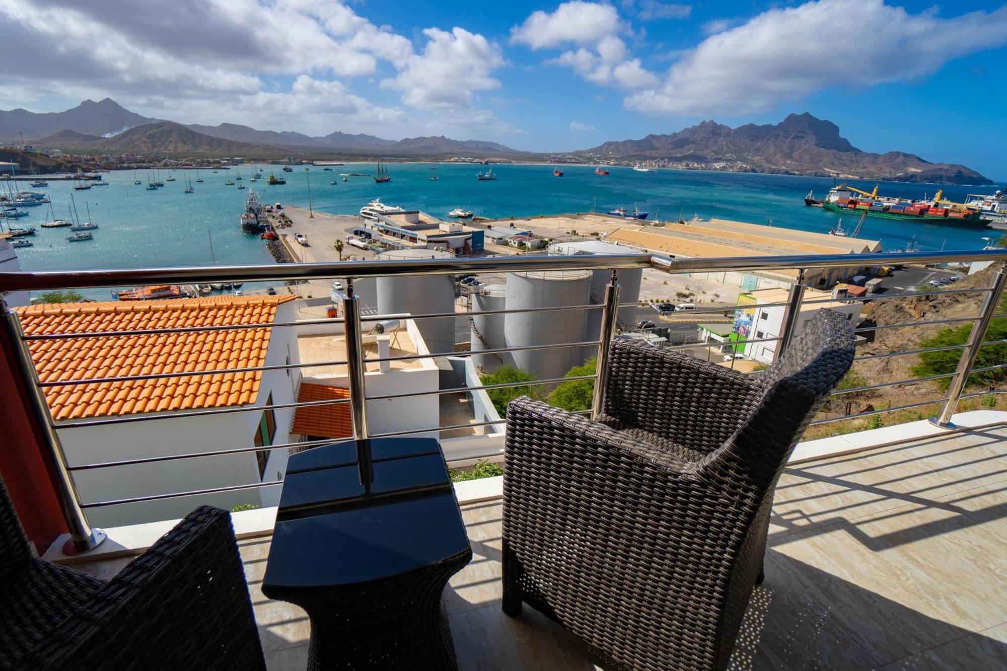 Blue Marlin Hotel Mindelo Dış mekan fotoğraf