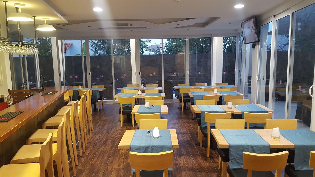Blue Marlin Hotel Mindelo Dış mekan fotoğraf