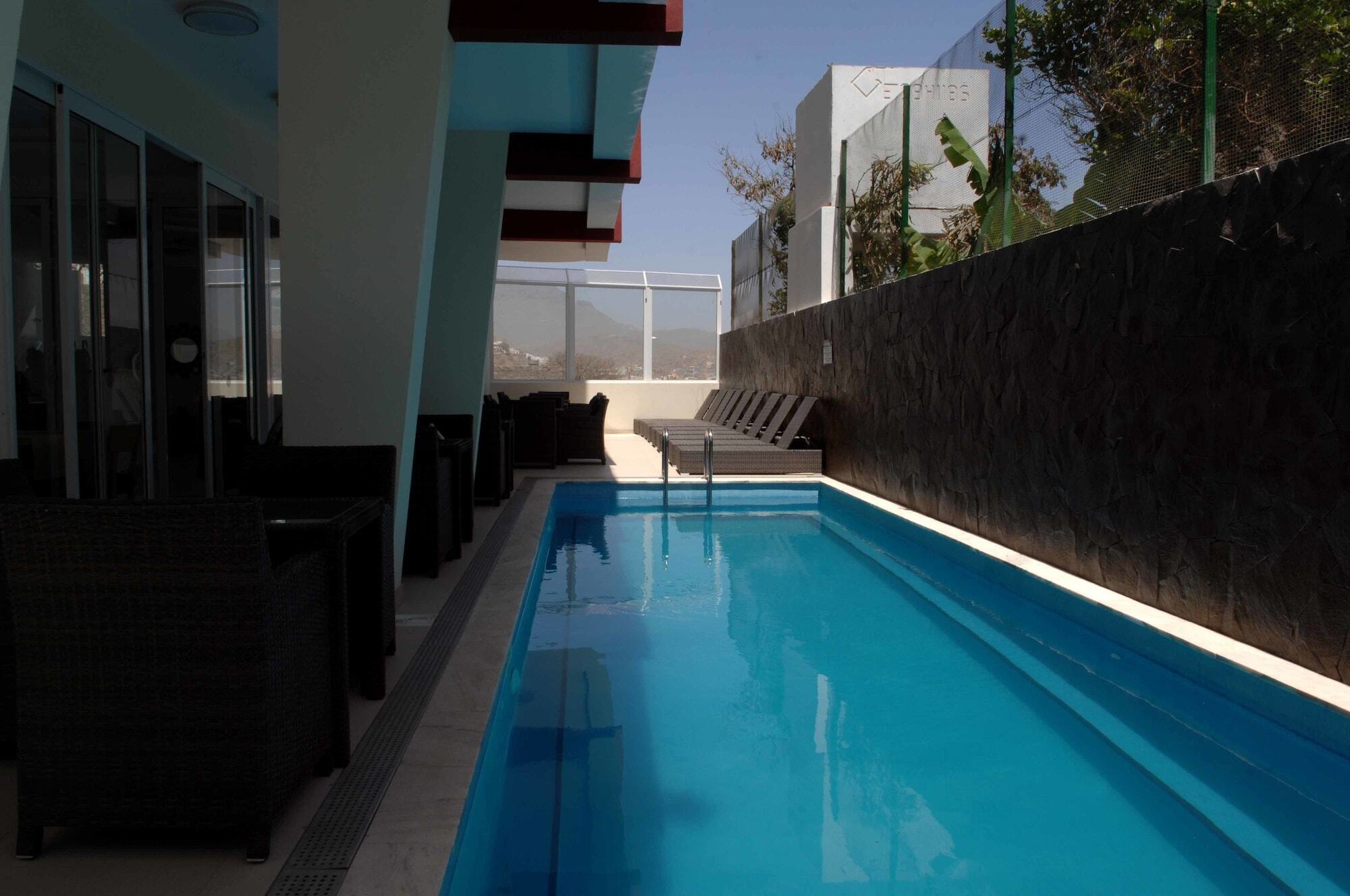 Blue Marlin Hotel Mindelo Dış mekan fotoğraf